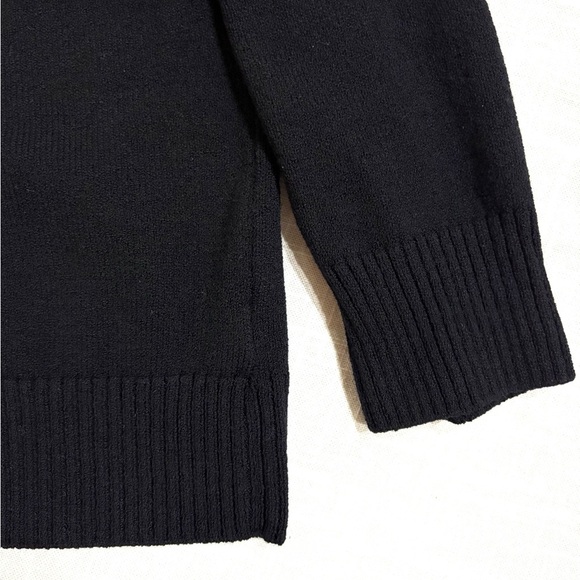 St. John Sport Black Cardigan Sweater V-Neck Cropped - Picture 5 of 9